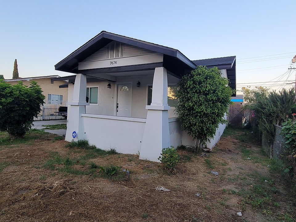 1st image of 7674 Whitsett Ave