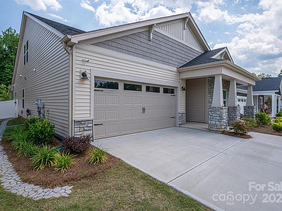 5th image of 9033 Myrna Dr