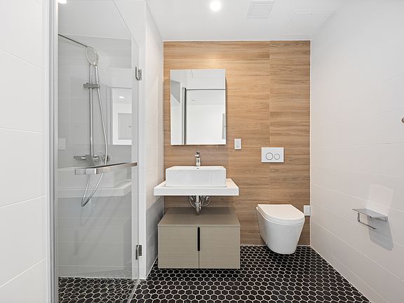 5th image of 410 W 126th St #1511