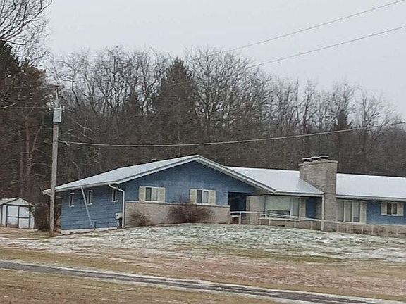 3rd image of 1059 Gemmell Rd