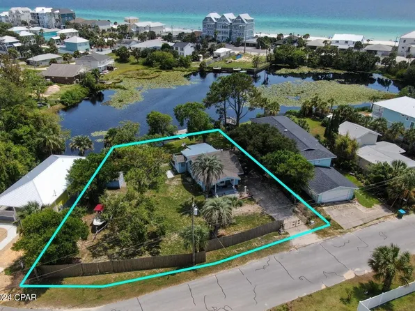 126 Christmas Tree Ln, Panama City Beach, FL 32413