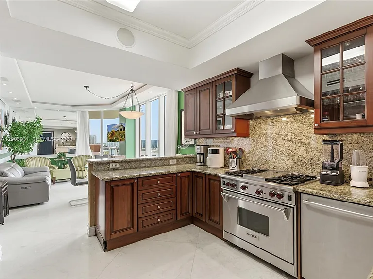 17875 Collins Ave #1501 — Photo 18