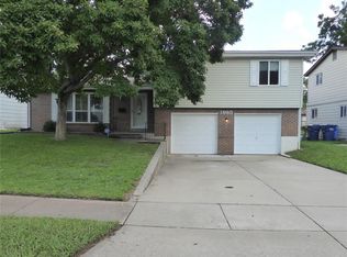 1985 Danelle Dr, Florissant, MO