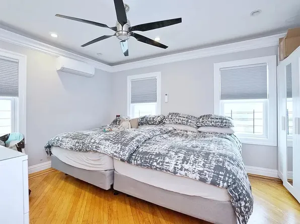 1346 East 65th Street image 3 of 12