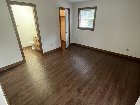 4th image of 3527 Ivy Commons Dr APT 101