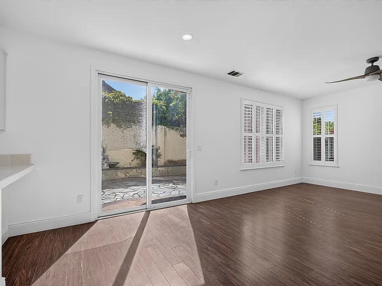1901 Bright Willow Cir — Photo 22