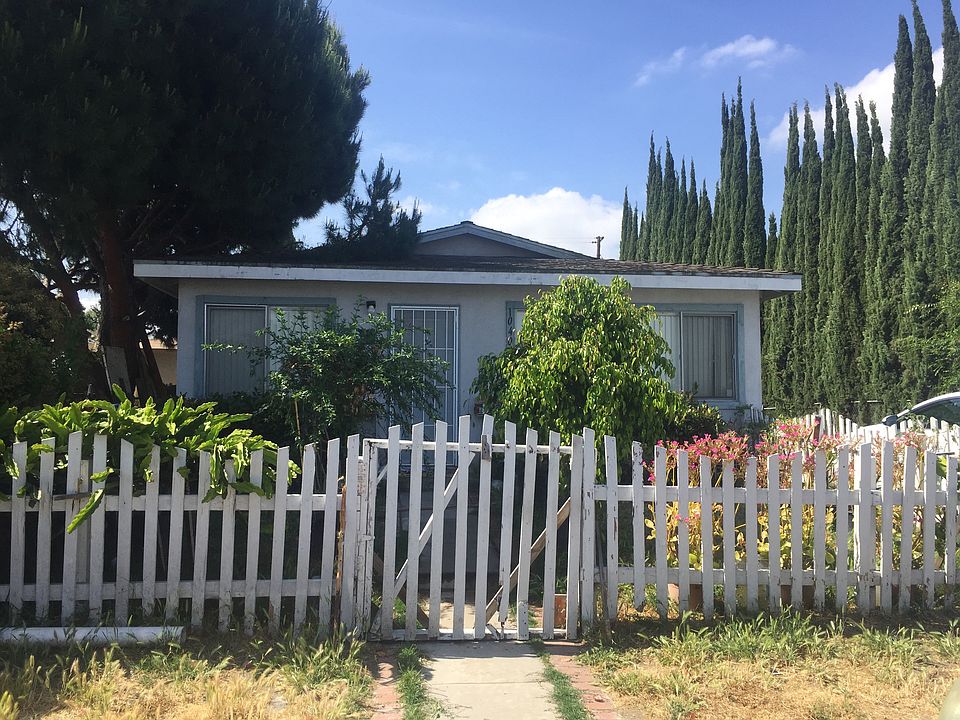 1st image of 10402 Bonnie Dr