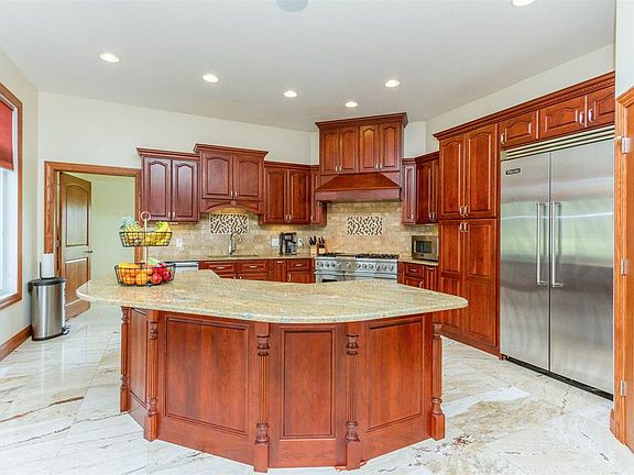 5th image of 4212 Wynnewood Dr