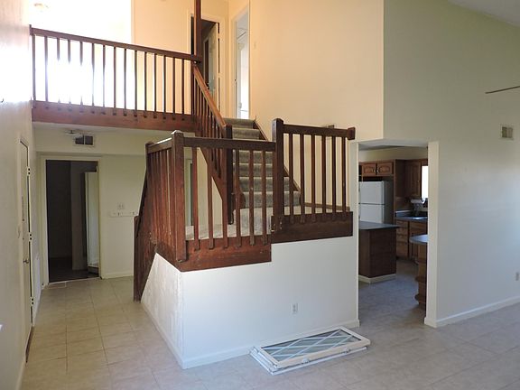 3rd image of 3816 Fruitwood Ct