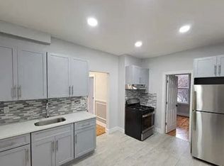 577 S 17th St #6L, Newark, NJ 07103