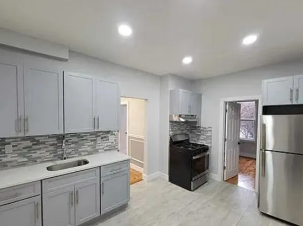 577 S 17th St #6L, Newark, NJ 07103