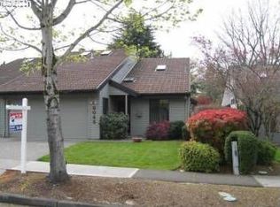 8045 SW Connemara Ter, Beaverton, OR 97008