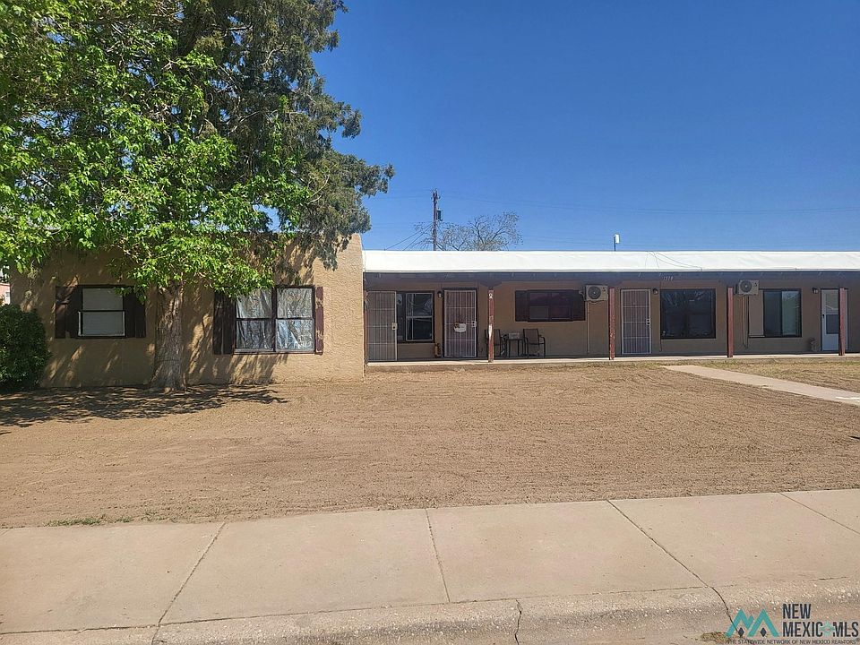 1st image of 1510 W Yucca Ave