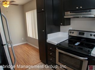841 Felspar St, San Diego, CA 92109