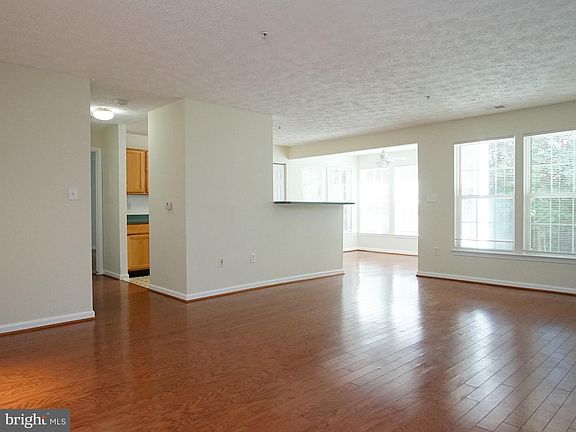 3rd image of 2400 Autumn Harvest Ct Unit 102