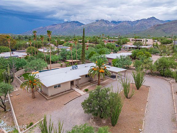 4th image of 4521 N Bear Canyon Rd