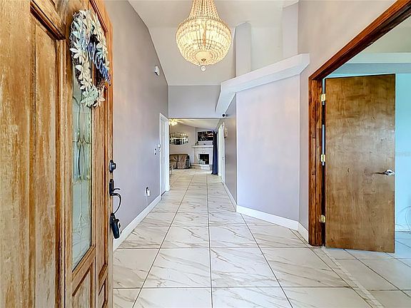 4th image of 1406 KINGSTON WAY