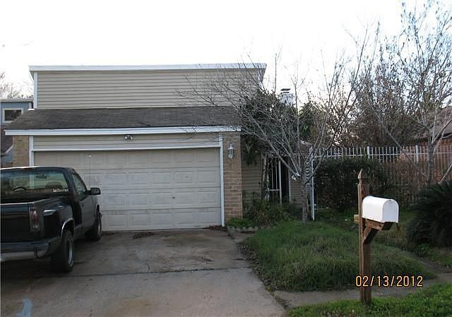 1st image of 4118 Willow Beach Dr