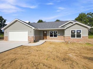 406 Kapok St, Demotte, IN 46310