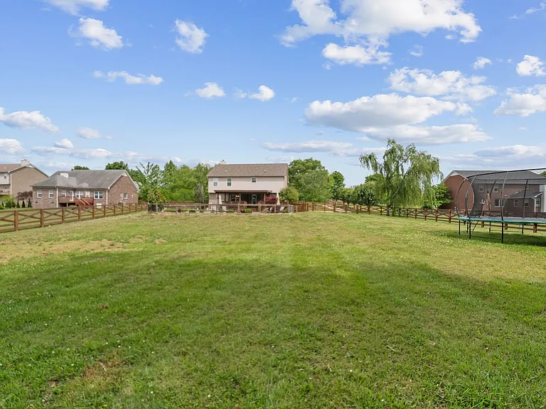 3412 Clegg Dr — Photo 25