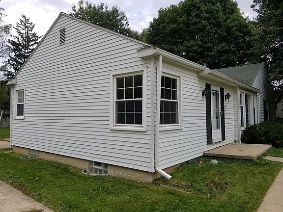 2nd image of 480 Bergen Ave