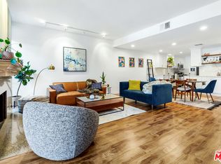 3882 Fredonia Dr APT C, Los Angeles, CA 90068