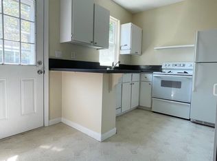 8880 SW Cashmur Ln APT A, Portland, OR 97225