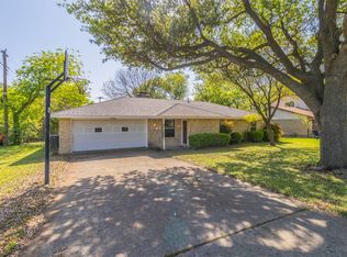 610 Walnut St, Duncanville, TX 75116