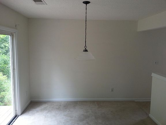 5th image of 4238 Nestleway Ct