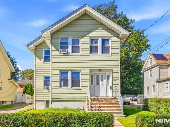 230 Teaneck Road, Ridgefield Park, NJ 07660