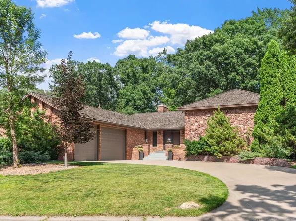 12930 Hamlet Ave, Apple Valley, MN 55124