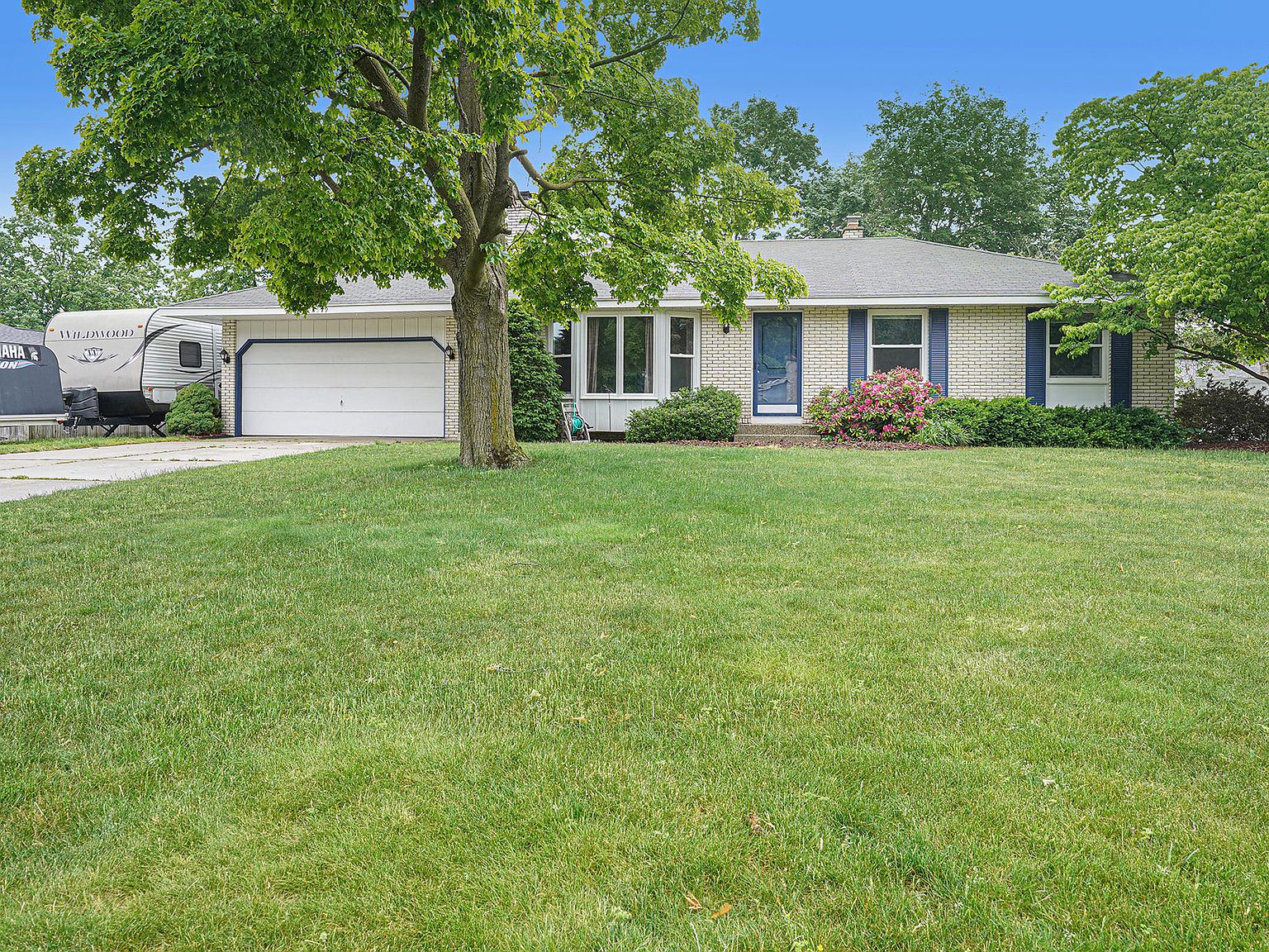 7519 N Garden Ct, Jenison, MI 49428 Zillow