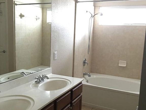 2nd image of 4635 Shavano Ct