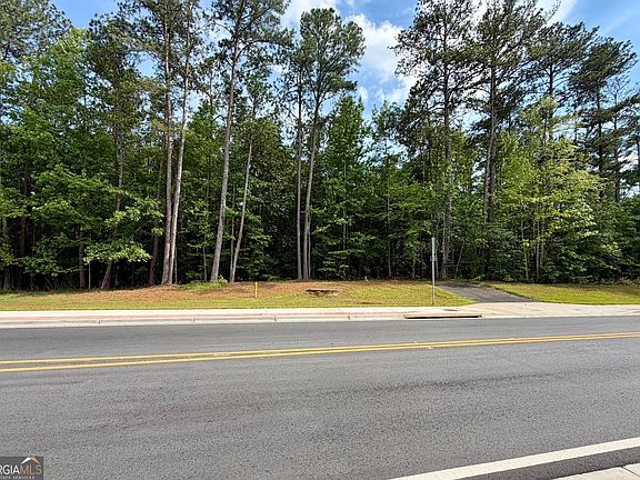 2nd image of Rivertown Rd
