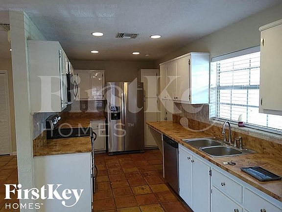 4th image of 7518 NW 42nd Dr
