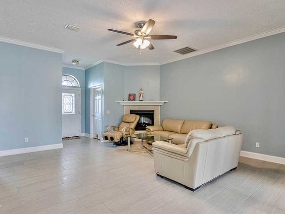 5th image of 5316 Seneca Ln