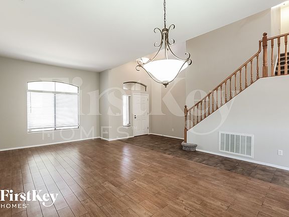 5th image of 5221 S 53rd Ave