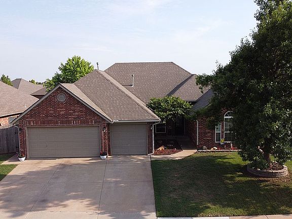 4th image of 4912 NW 161st St