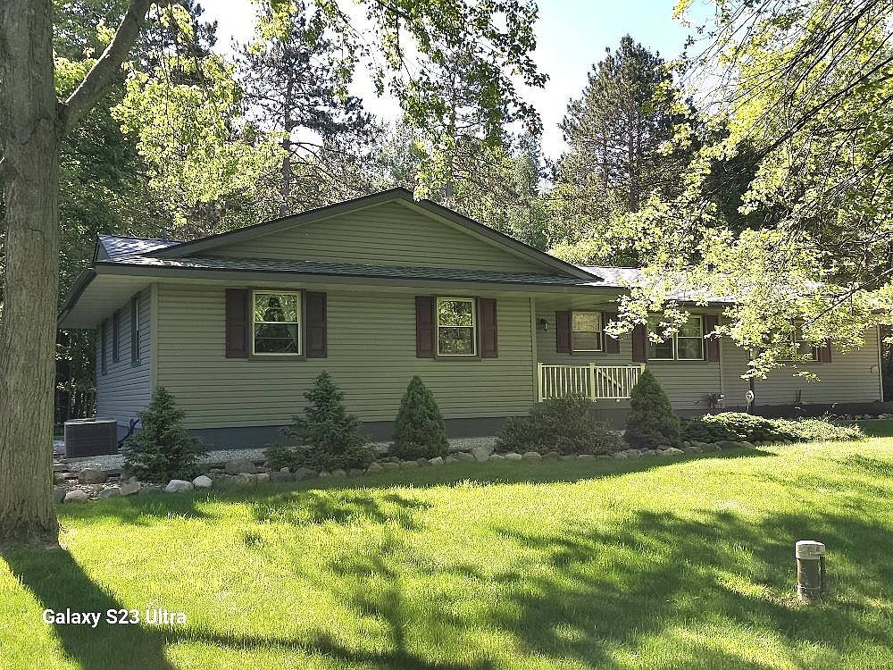 5139 Paradise Dr, Beaverton, MI 48612 | Zillow