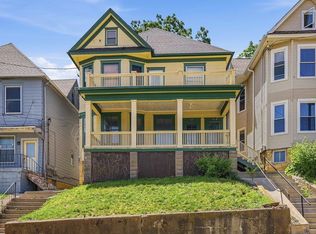 703 Caledonia Pl #703, Dubuque, IA 52001