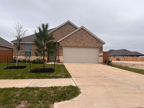 2nd image of 1593 Sunrise Gables Dr