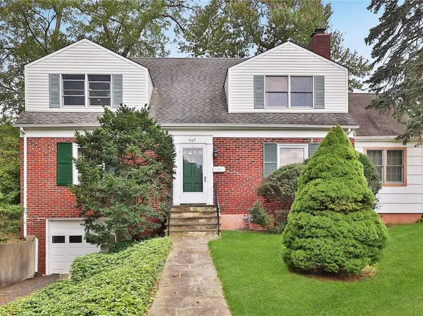 907 Edgewood Avenue, Pelham, NY 10803