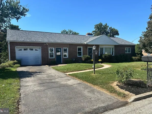 1664 Altland Ave, York, PA 17404