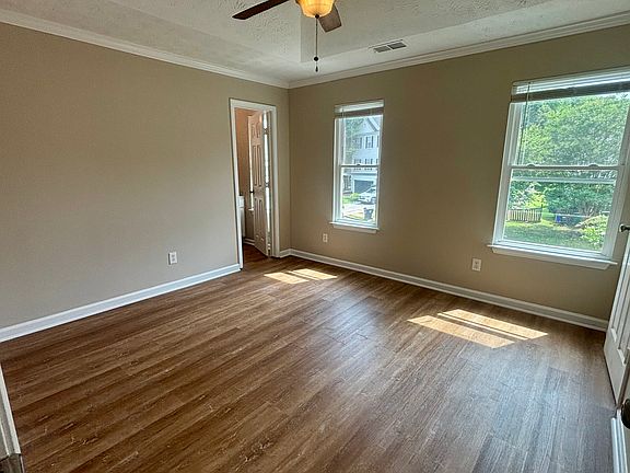 5th image of 1129 Vintage Pointe Dr