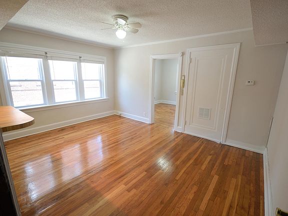 5th image of 3700 Wyoming St #Lux