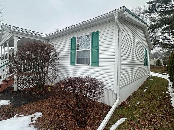 2nd image of 4162 Bunker Hill Ln W