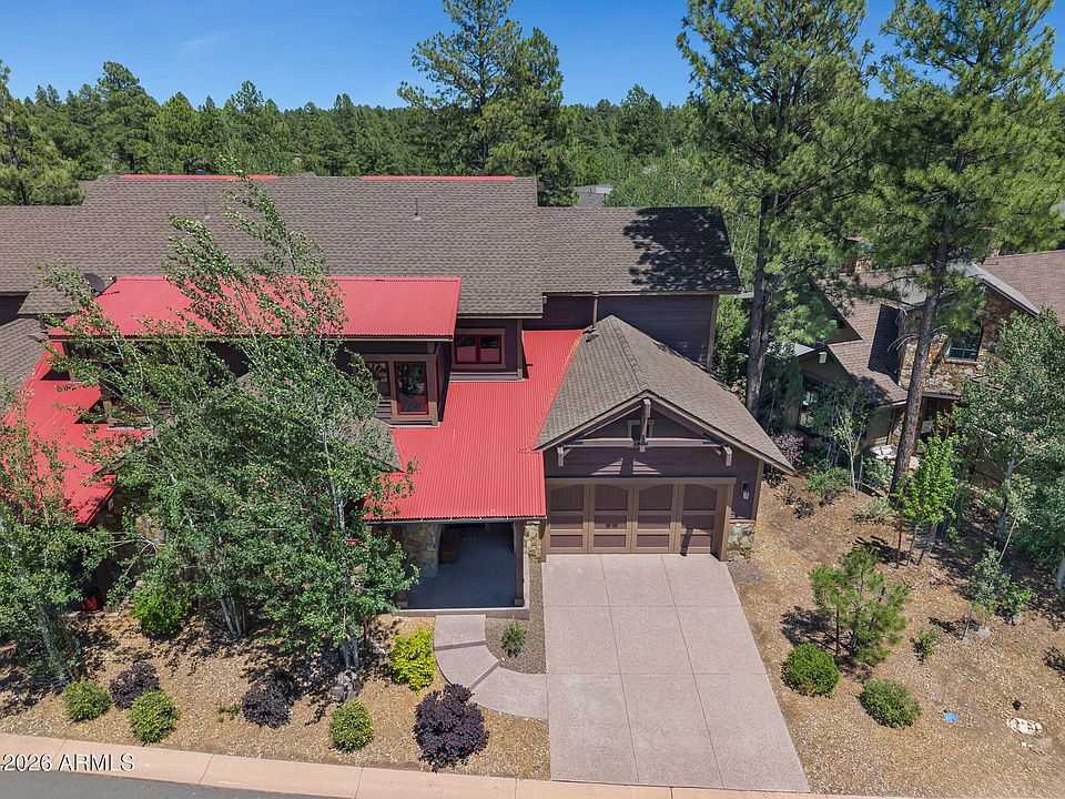 1st image of 1531 E Castle Hills Drive