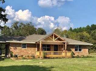 4477 Acr 103, Elkhart, TX