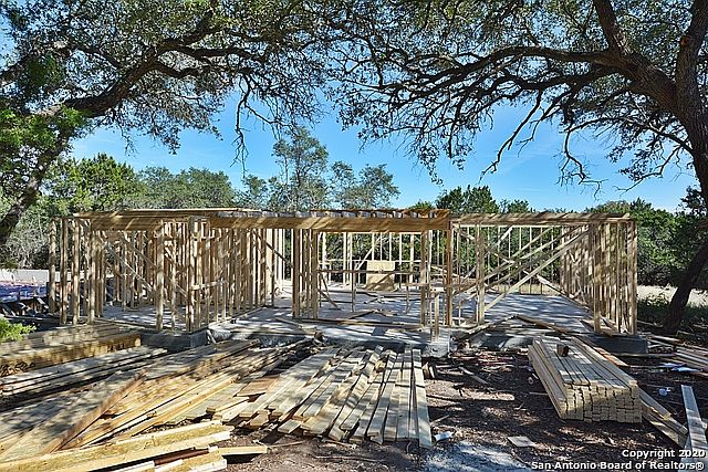 1st image of 1289 Lavaca