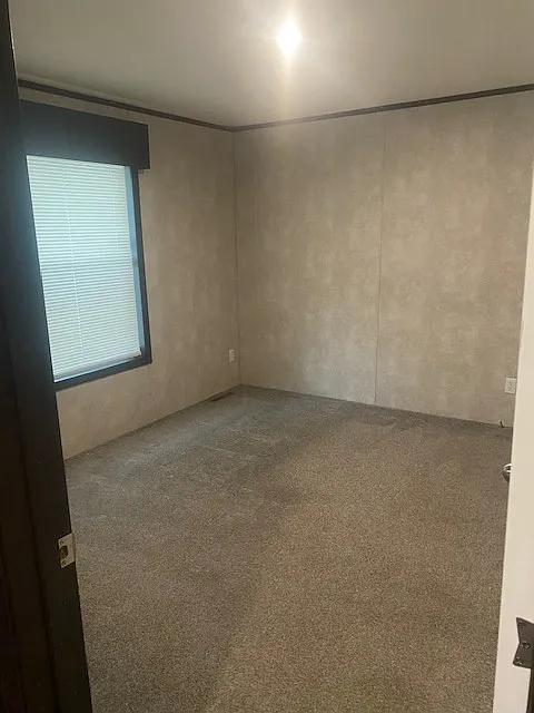 1 bed, 784 sqft, $900 — Photo 3